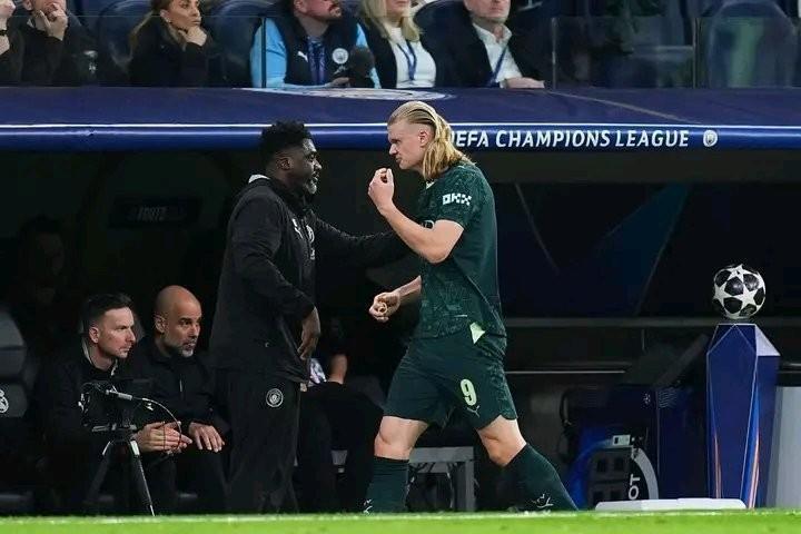 星空体育-7数据挂零！曼城中锋让人只剩心疼 无条件服从结果沦为工具人